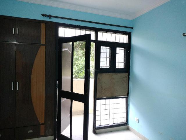 3 BHK Apartment in Sector 2 Dwarka for resale New Delhi. The reference number is 19409310