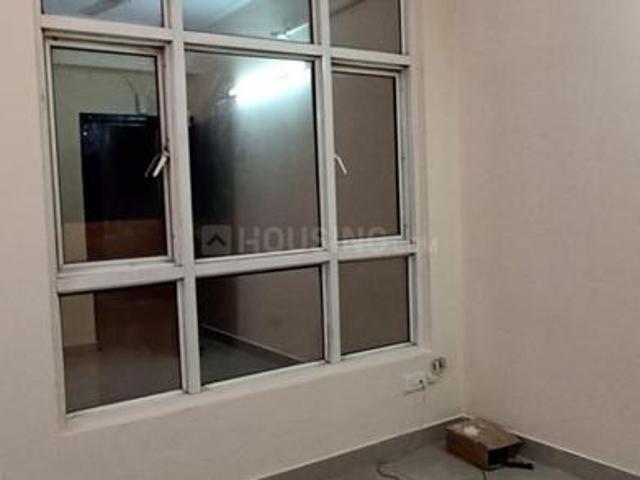 3 BHK Apartment in Sector 34 for rent Noida. The reference number is 20425053