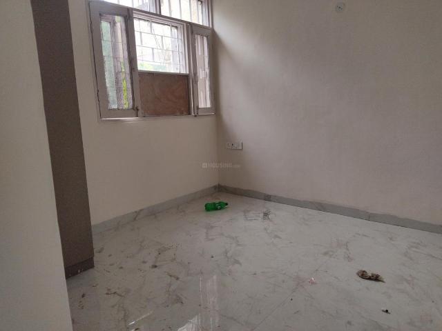3 BHK Apartment in Sector 34 for rent Noida. The reference number is 20613552