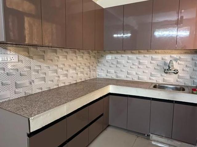 3 BHK Apartment in sector 37 for rent Bahadurgarh. The reference number is 21024784