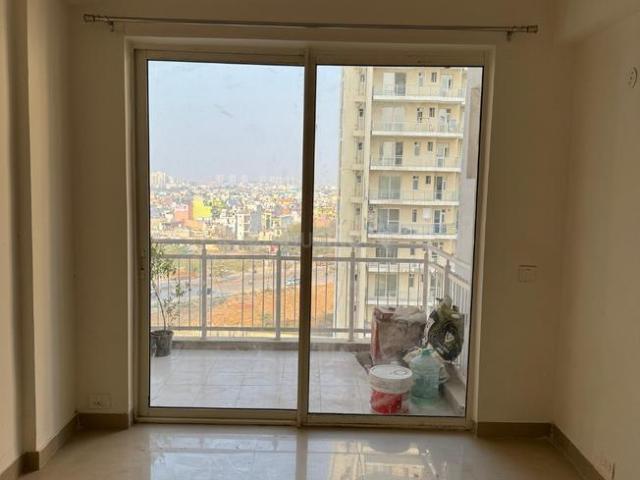 3 BHK Apartment in Sector 37C for rent Gurgaon. The reference number is 19976065