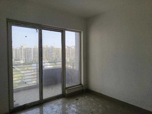 3 BHK Apartment in Sector 37C for resale Gurgaon. The reference number is 19975810