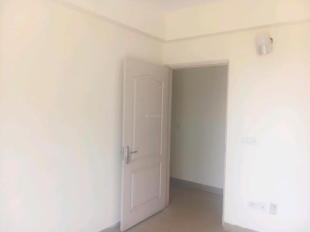 3 BHK Apartment in Sector 37D for rent Gurgaon. The reference number is 19323304