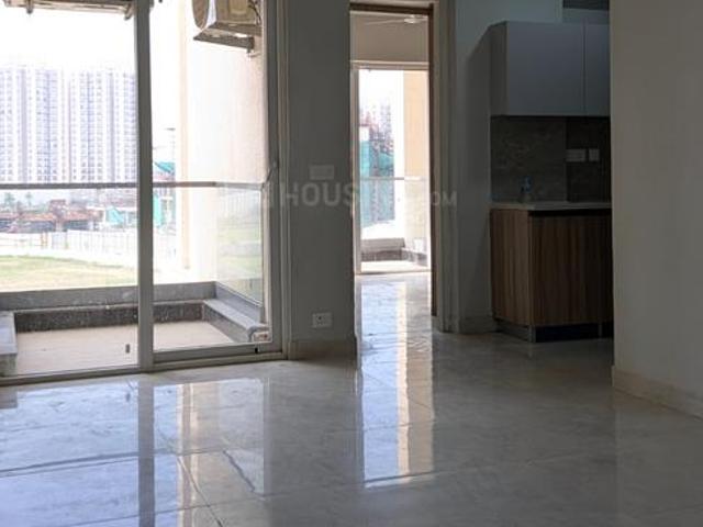 3 BHK Apartment in Sector 37D for rent Gurgaon. The reference number is 21128065