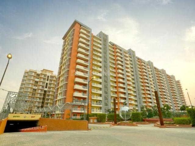 3 BHK Apartment in Sector 38 for resale Gurgaon. The reference number is 19582669