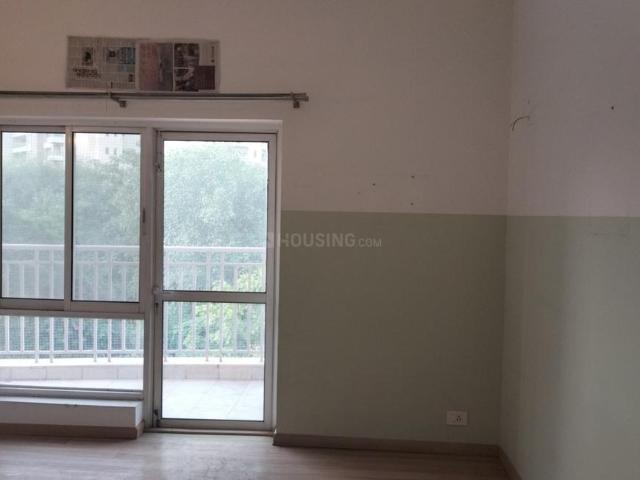 3 BHK Apartment in Sector 30 for rent Gurgaon. The reference number is 21273904