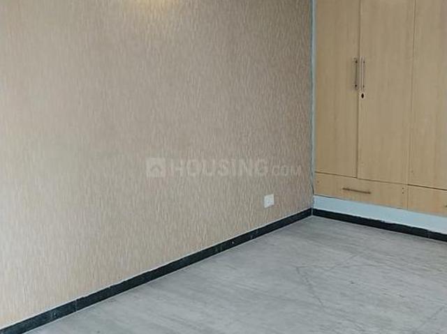 3 BHK Apartment in Sector 30 for resale Noida. The reference number is 20294134