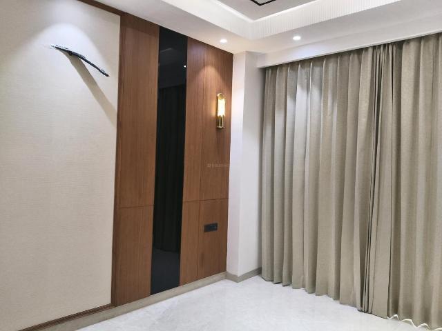 3 BHK Apartment in Sector 31 for rent Gurgaon. The reference number is 20341998