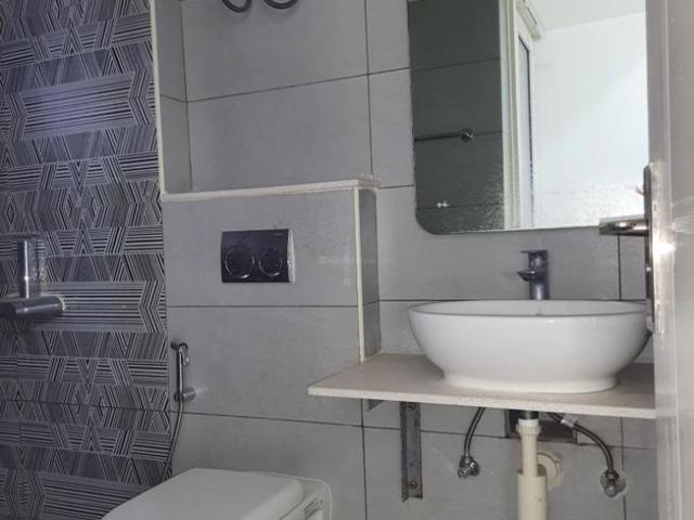 3 BHK Apartment in Sector 33 for rent Sohna. The reference number is 20959891