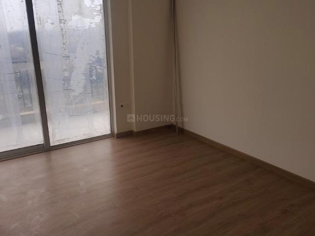 3 BHK Apartment in Sector 33 for rent Sohna. The reference number is 21323780
