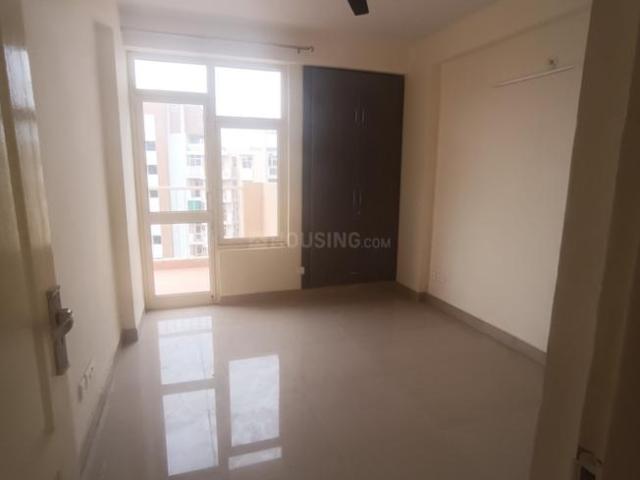 3 BHK Apartment in Sector 33 for resale Bhiwadi. The reference number is 19936539