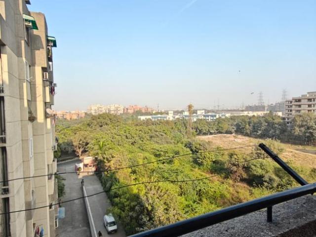 3 BHK Apartment in Sector 3 Dwarka for rent New Delhi. The reference number is 19070704