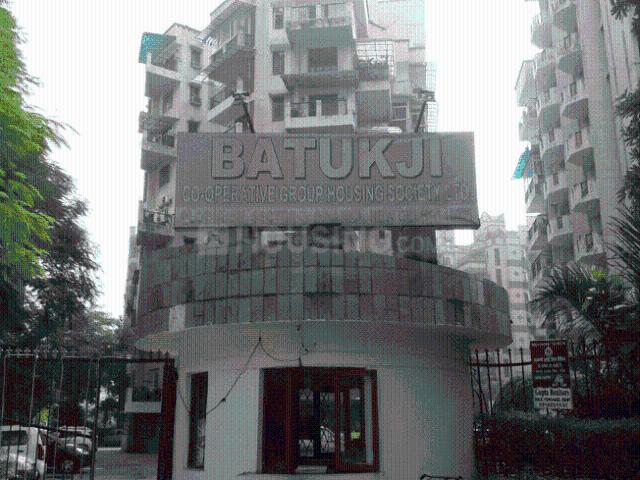 3 BHK Apartment in Sector 3 Dwarka for rent New Delhi. The reference number is 19791856