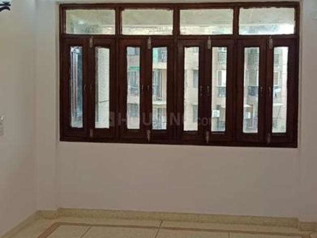 3 BHK Apartment in Sector 3 Dwarka for rent New Delhi. The reference number is 20621762