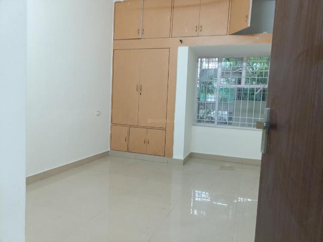 3 BHK Apartment in Sector 3 Dwarka for rent New Delhi. The reference number is 20804303