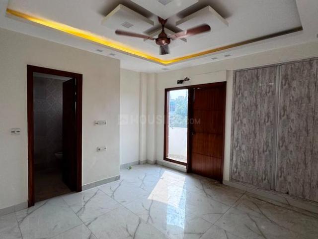3 BHK Apartment in Sector 3 Dwarka for rent New Delhi. The reference number is 20910979