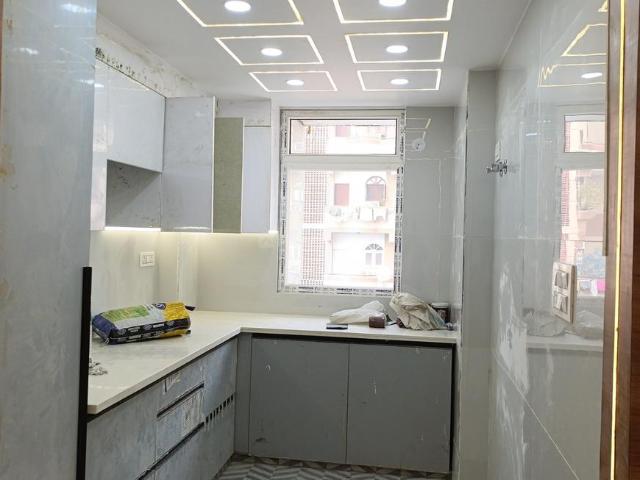 3 BHK Apartment in Sector 3 Dwarka for resale New Delhi. The reference number is 19054031