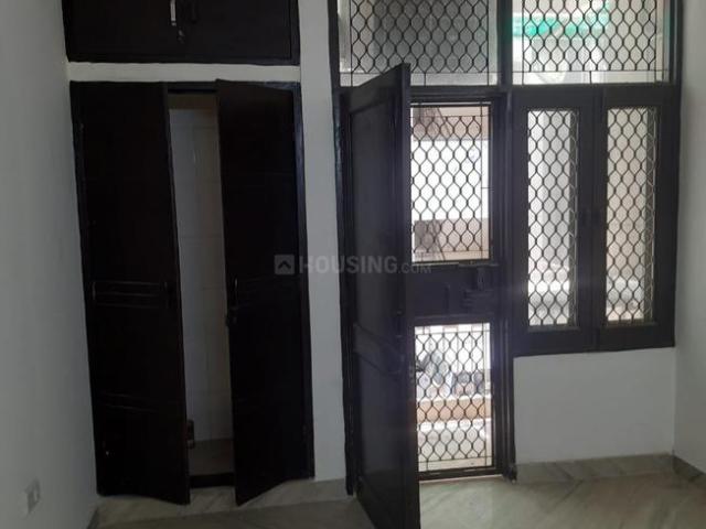 3 BHK Apartment in Sector 3 Dwarka for resale New Delhi. The reference number is 19947740