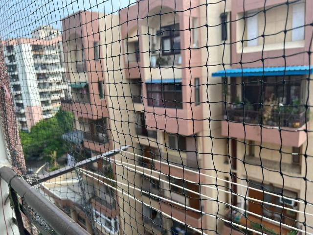 3 BHK Apartment in Sector 3 Dwarka for resale New Delhi. The reference number is 20076219