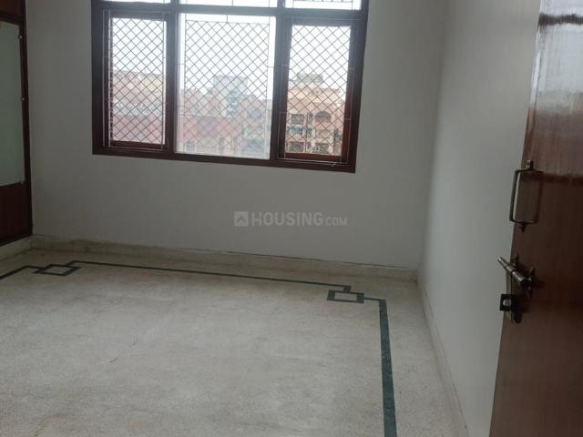 3 BHK Apartment in Sector 3 Dwarka for resale New Delhi. The reference number is 20718594