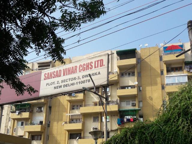 3 BHK Apartment in Sector 3 Dwarka for resale New Delhi. The reference number is 20722204