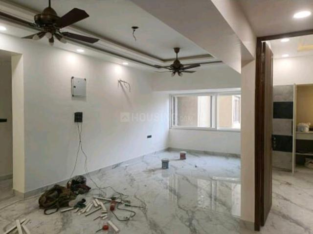 3 BHK Apartment in Sector 3 Dwarka for resale New Delhi. The reference number is 20795401