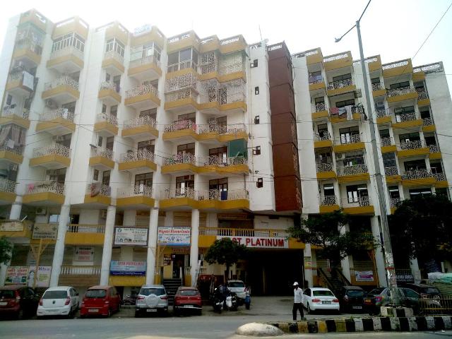 3 BHK Apartment in Sector 44 for resale Noida. The reference number is 21141928