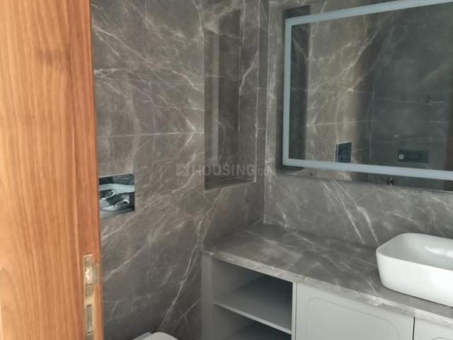 3 BHK Apartment in Sector 45 for rent Noida. The reference number is 19854662
