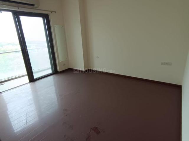 3 BHK Apartment in Sector 45 for rent Noida. The reference number is 20715468