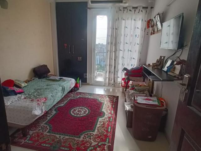 3 BHK Apartment in Sector 45 for rent Noida. The reference number is 20973579