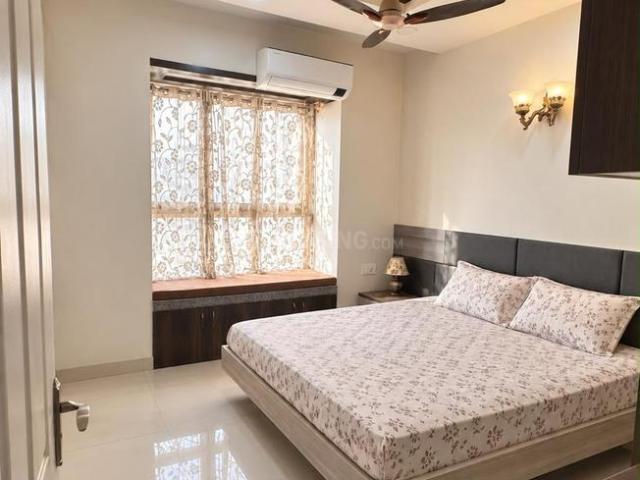 3 BHK Apartment in Sector 45 for rent Noida. The reference number is 21355129