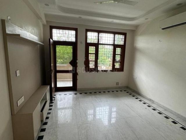 3 BHK Apartment in Sector 45 for rent Gurgaon. The reference number is 21262391