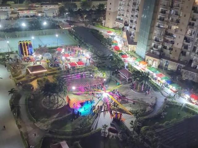 3 BHK Apartment in Sector 45 for resale Noida. The reference number is 20406631