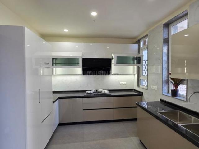 3 BHK Apartment in Sector 45 for resale Noida. The reference number is 20476658