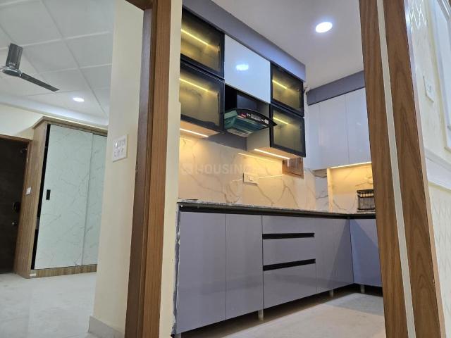 3 BHK Apartment in Sector 45 for resale Noida. The reference number is 20494040