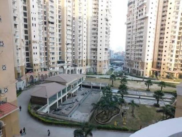 3 BHK Apartment in Sector 45 for resale Noida. The reference number is 20787030
