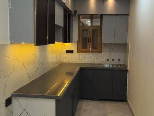 3 BHK Apartment in Sector 45 for resale Noida. The reference number is 21082912