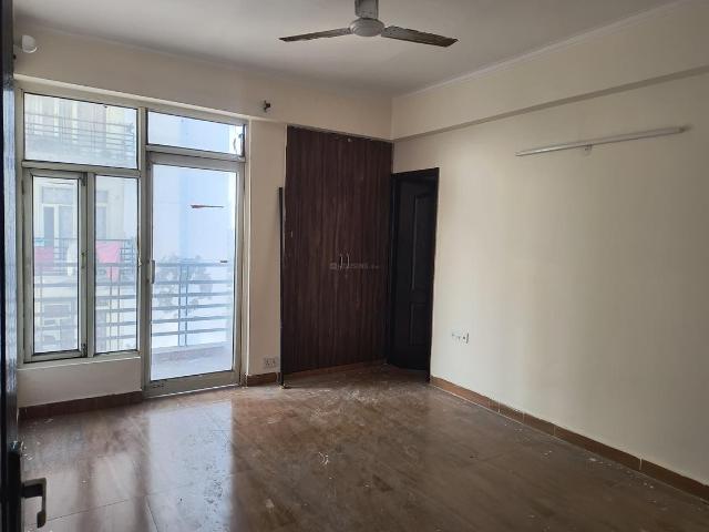 3 BHK Apartment in Sector 46 for rent Noida. The reference number is 19441886