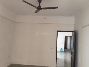 3 BHK Apartment in Sector 46 for rent Noida. The reference number is 20176099
