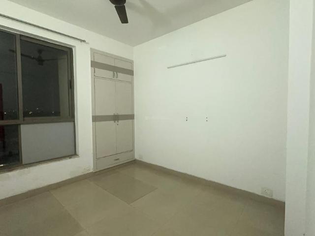 3 BHK Apartment in Sector 47 for rent Gurgaon. The reference number is 20018286