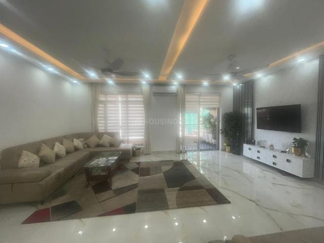 3 BHK Apartment in Sector 48 for resale Gurgaon. The reference number is 18701154