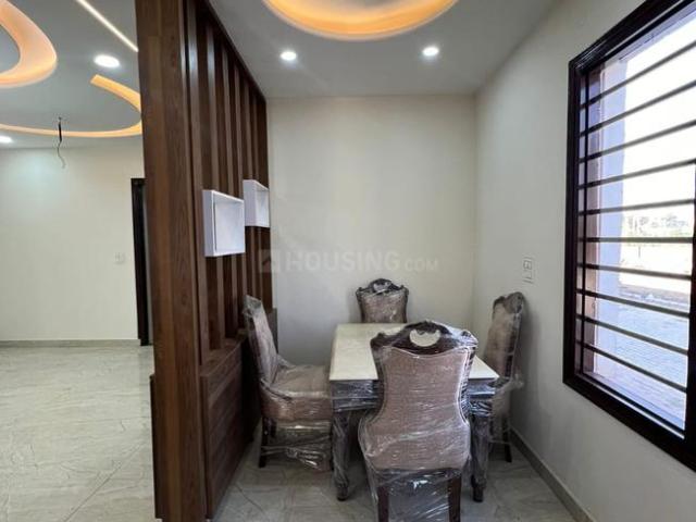 3 BHK Apartment in Sector 49 for rent Chandigarh. The reference number is 17029191