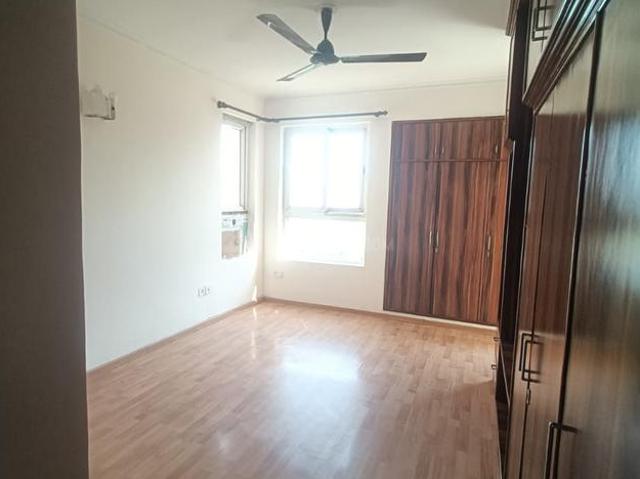 3 BHK Apartment in Sector 49 for rent Gurgaon. The reference number is 20241776