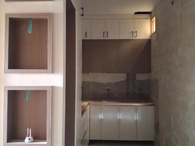 3 BHK Apartment in Sector 49 for resale Noida. The reference number is 19983959