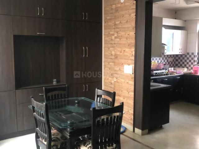 3 BHK Apartment in Sector 40 for rent Gurgaon. The reference number is 21339409
