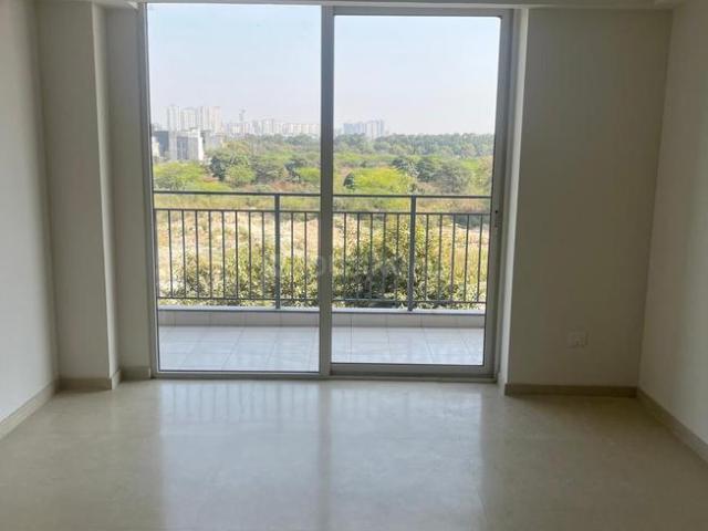 3 BHK Apartment in Sector 43 for rent Noida. The reference number is 19755002
