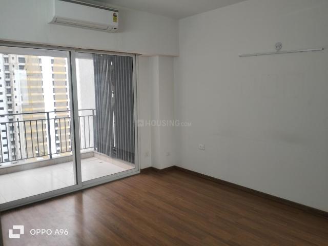 3 BHK Apartment in Sector 43 for rent Noida. The reference number is 19834449