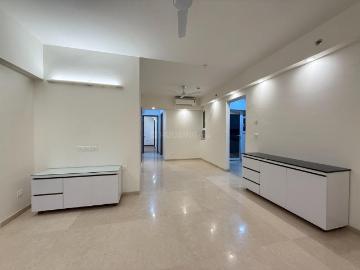 3 BHK Apartment in Sector 43 for rent Noida. The reference number is 20498781