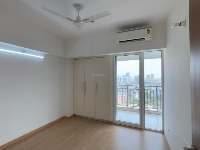 3 BHK Apartment in Sector 43 for rent Noida. The reference number is 20566934