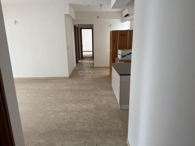 3 BHK Apartment in Sector 43 for rent Noida. The reference number is 20888445